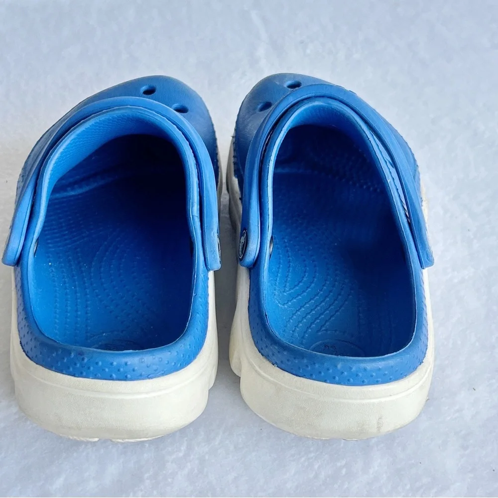 Crocs Kids Classic Clog Slip-On Shoes Size 10 11 Unisex Bright Blue White Trim
